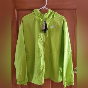 Nike Essential Repel Women's Jacket Atomic Green Size 2X